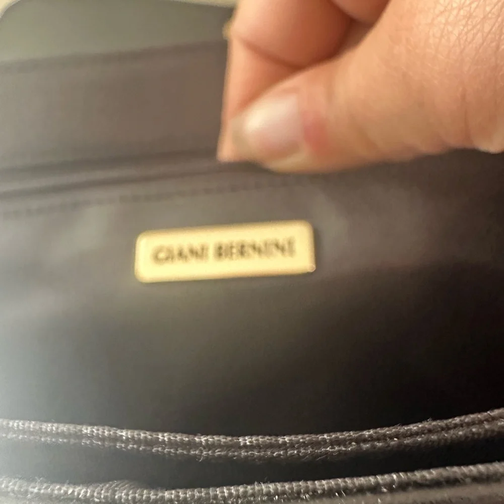 GIANI BERNINI Crossbody Handbag Purse Gray Leather